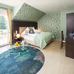 Kristallhotel Fettehenne 3*