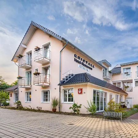 Kristallhotel Fettehenne فندق