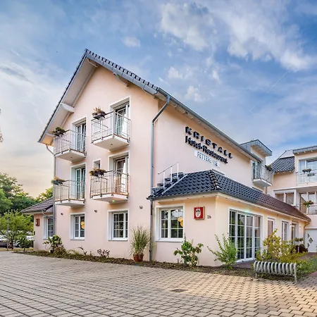 فندق Kristallhotel Fettehenne ليفركوزن