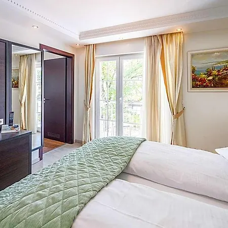 Kristallhotel Fettehenne 3*