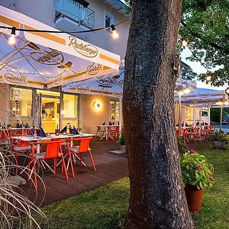 Hotel Kristallhotel Fettehenne Leverkusen