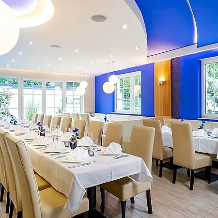 Kristallhotel Fettehenne 3*