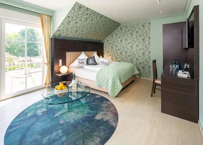 Kristallhotel Fettehenne 3*