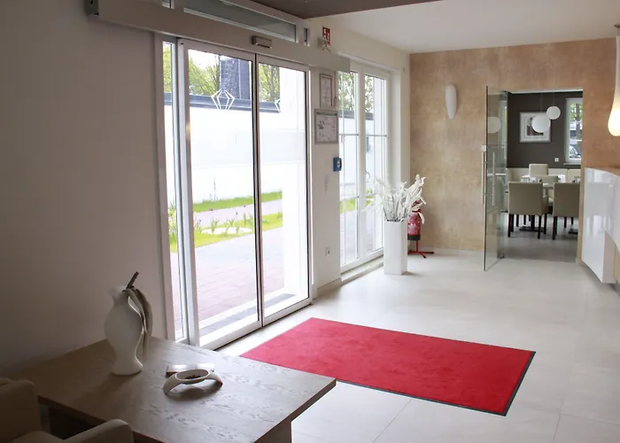 Kristallhotel Fettehenne فندق 3*