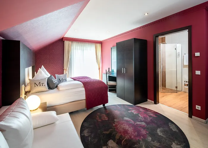 Kristallhotel Fettehenne فندق 3*